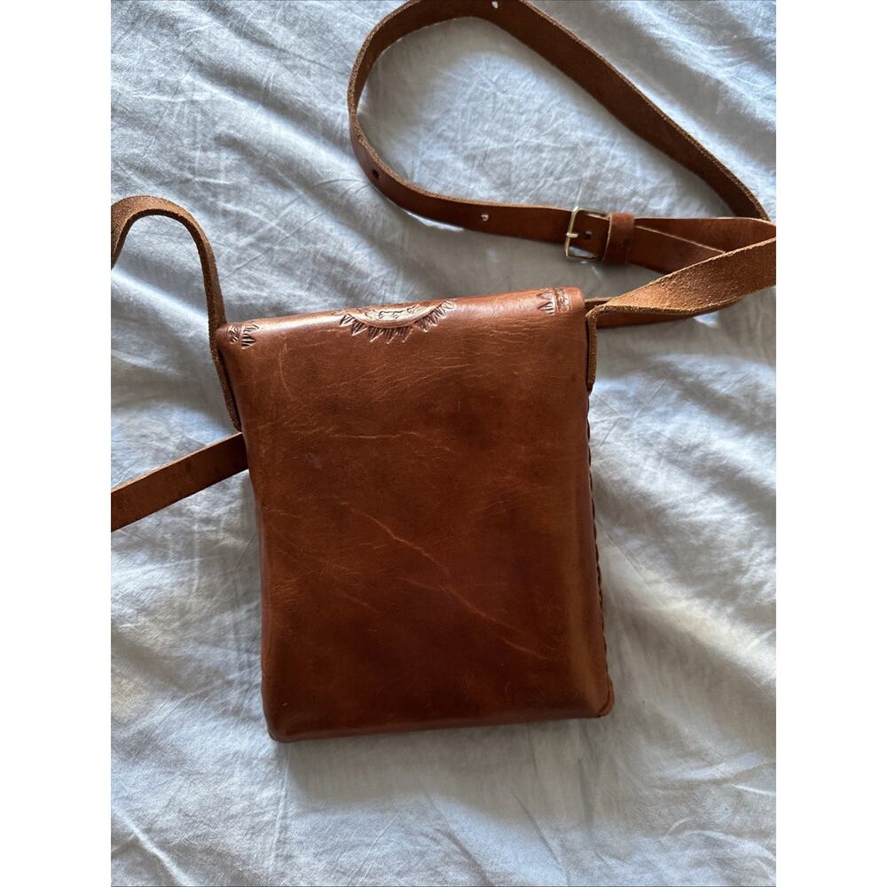 Vintage Handcrafted Brown Leather Crossbody Pouch Bag - Picture 3 of 8